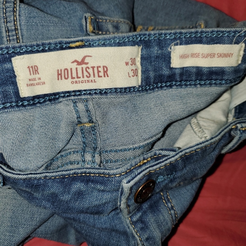 Hollister jeans